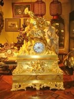 72. Антикварные Каминные часы. Бронза, золочение. 19 век. 50х16х76 см. Цена 7800 евро