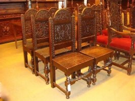 30. Шесть антикварных стульев. 19 век. 50x40x115 см.