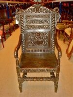 33. Антикварное Кресло. Около 1800 года. 57x46x125 см.