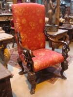 7. Кресло антикварное. 19 век. 90x70x145 см. Цена 2500 евро.
