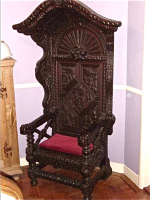 151. Антикварное Кресло-трон. 17 век.