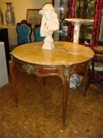 152. Антикварный Круглый стол. Мраморная столешница. Украшен бронзой. 19 век.