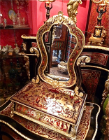21. Антикварное Зеркало и столик в стиле Буль. 19 век.