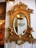 2. Антикварное Настенное зеркало. 19 век. Цена 5000 евро.
